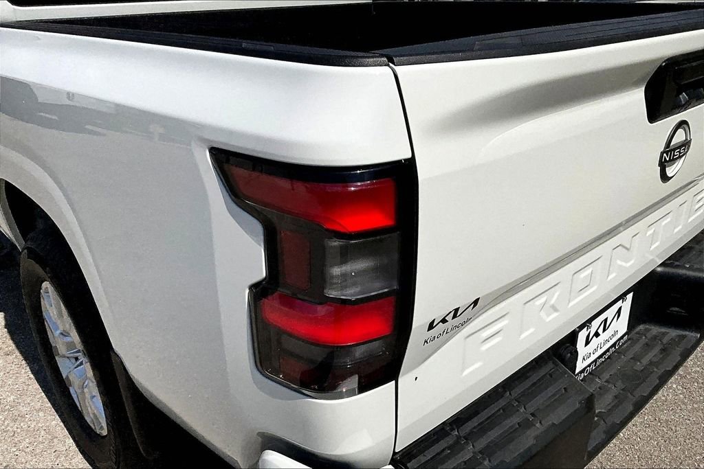 Used 2023 Nissan Frontier SV w/ Tow Package AWD/4WD image 22
