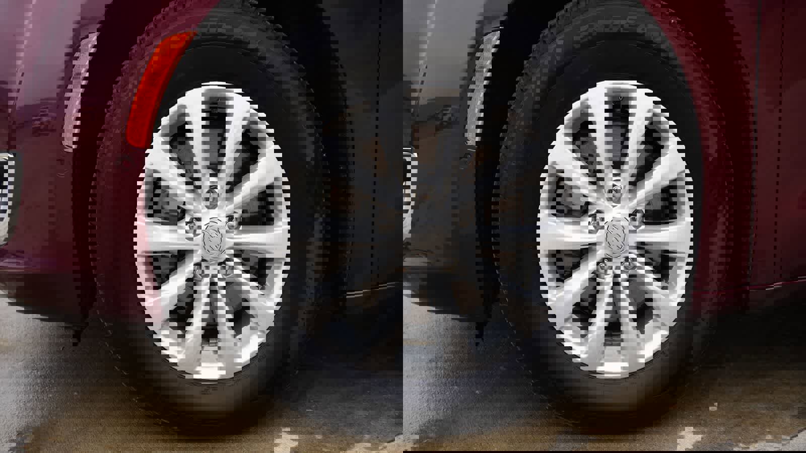 Used 2019 Chrysler Pacifica Touring Plus w/ Advanced Safetytec Group image 10