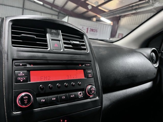 Used 2015 Nissan Versa S Plus image 8