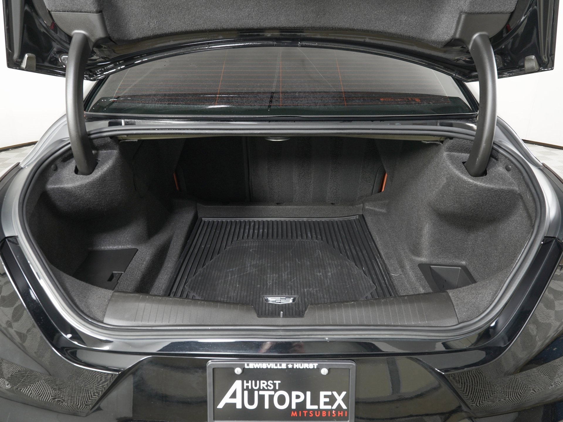 Used 2025 Cadillac CT4 Premium Luxury image 11