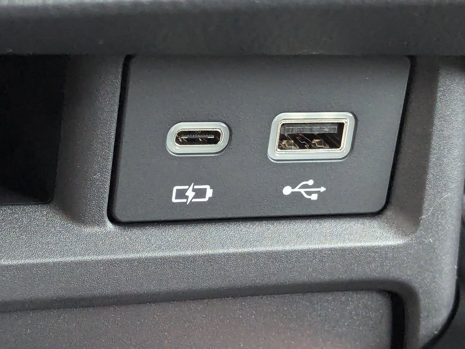 New 2026 Lexus NX 450h+ NX 450h+ Luxury image 33