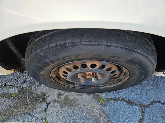 Used 2001 Buick Century Custom w/ Premium Pkg image 36