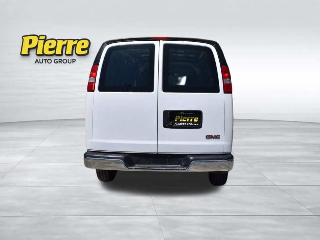 Used 2020 GMC Savana 2500 Extended w/ Driver Convenience Package RWD image 6
