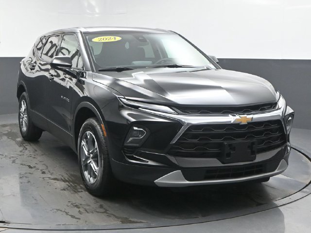 Used 2024 Chevrolet Blazer LT FWD image 57