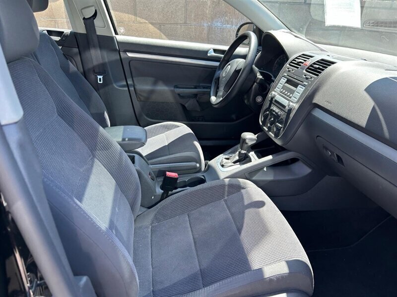 Used 2007 Volkswagen Jetta 2.5 FWD image 40
