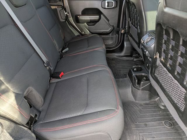 Used 2022 Jeep Wrangler Unlimited Rubicon AWD/4WD image 29