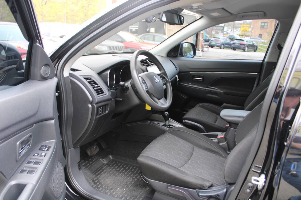 Used 2024 Mitsubishi Outlander Sport AWD image 22