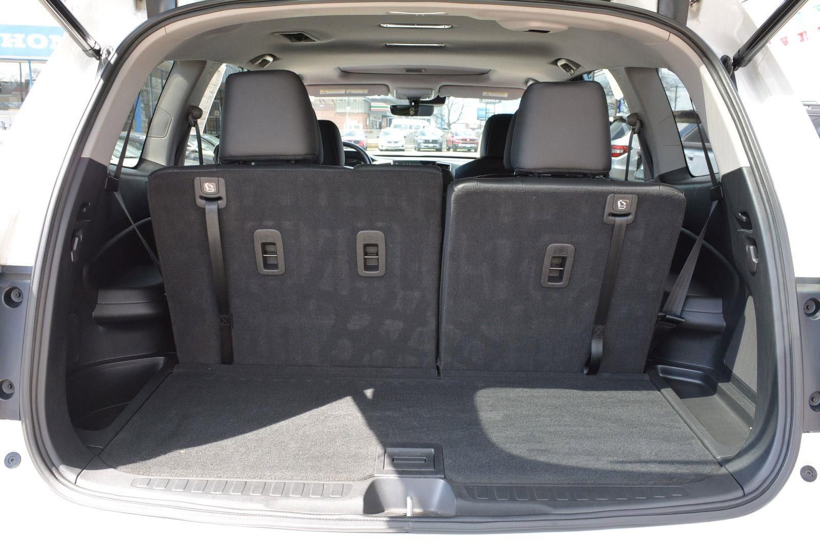 Used 2021 Honda Pilot Special Edition image 17