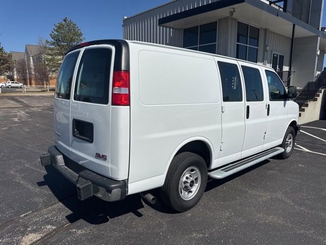 Used 2024 GMC Savana 2500 Work Van w/ Driver Convenience Package image 3