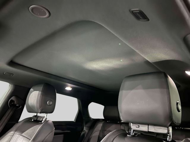 Used 2023 Land Rover Range Rover Evoque R-Dynamic SE image 25