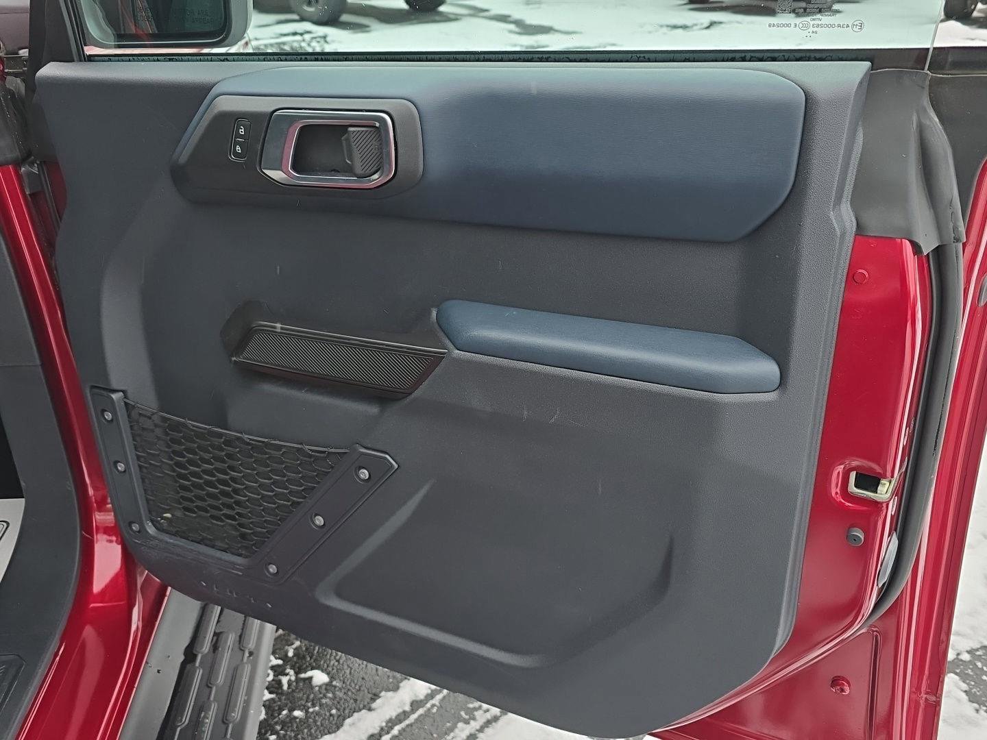 Used 2025 Ford Bronco Heritage Edition AWD/4WD image 36