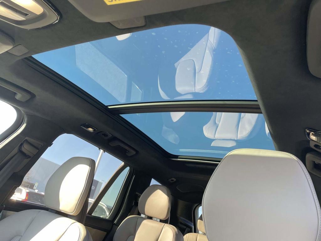 New 2026 Volvo XC90 B6 Ultra w/ Lounge Package image 10