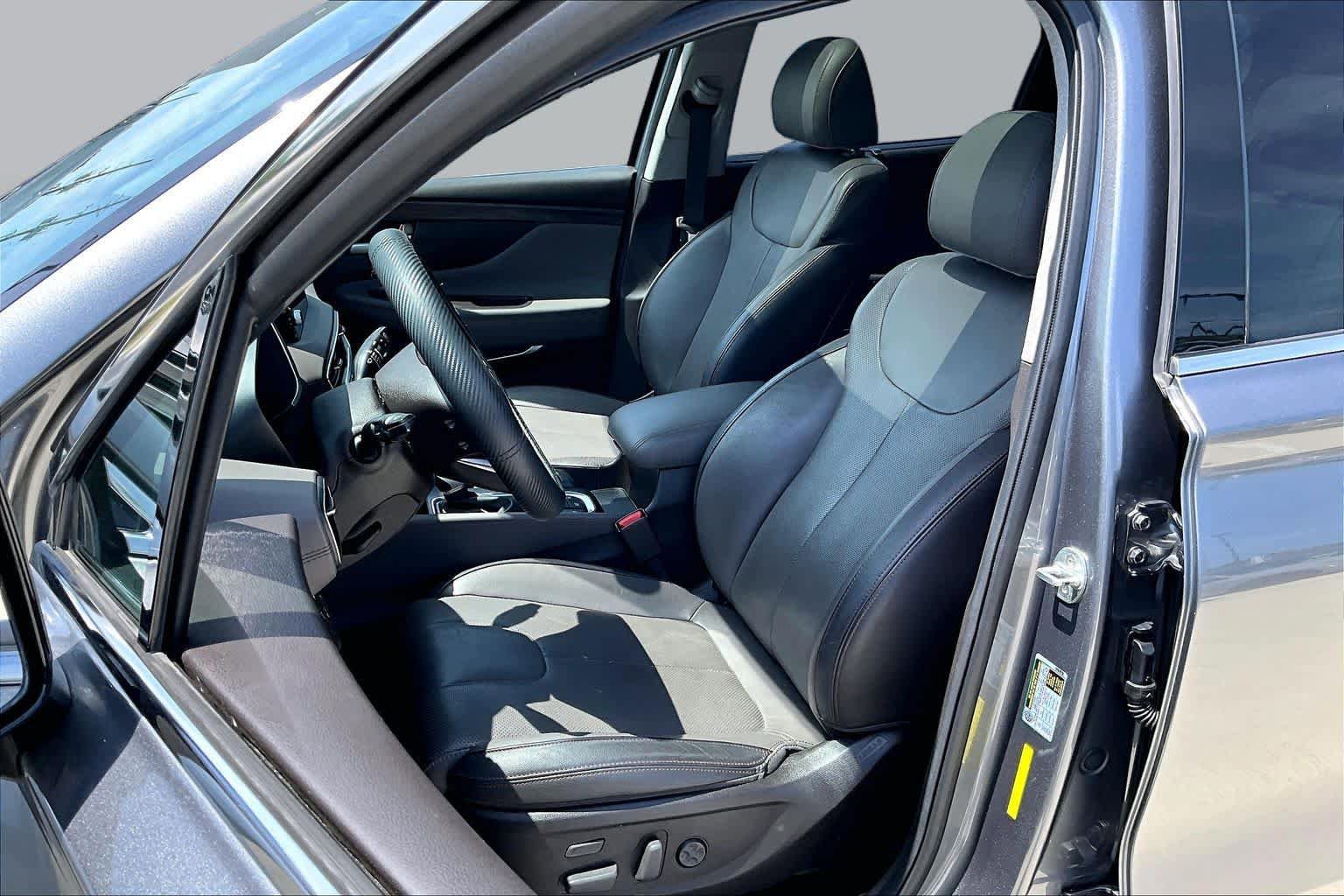 Used 2020 Hyundai Santa Fe Limited w/ Cargo Package FWD image 8