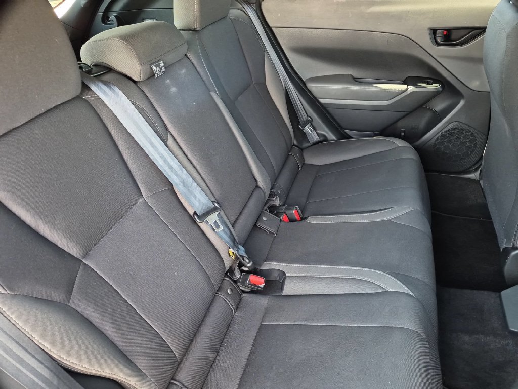 Used 2025 Subaru Crosstrek 2.5i Premium AWD/4WD image 30