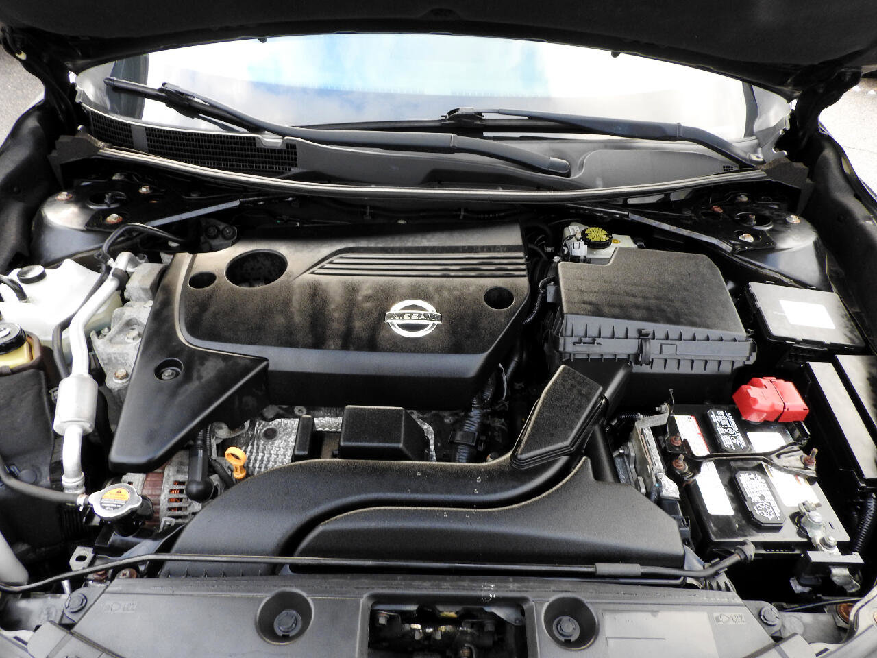 Used 2015 Nissan Altima 2.5 SV w/ Convenience Package image 15