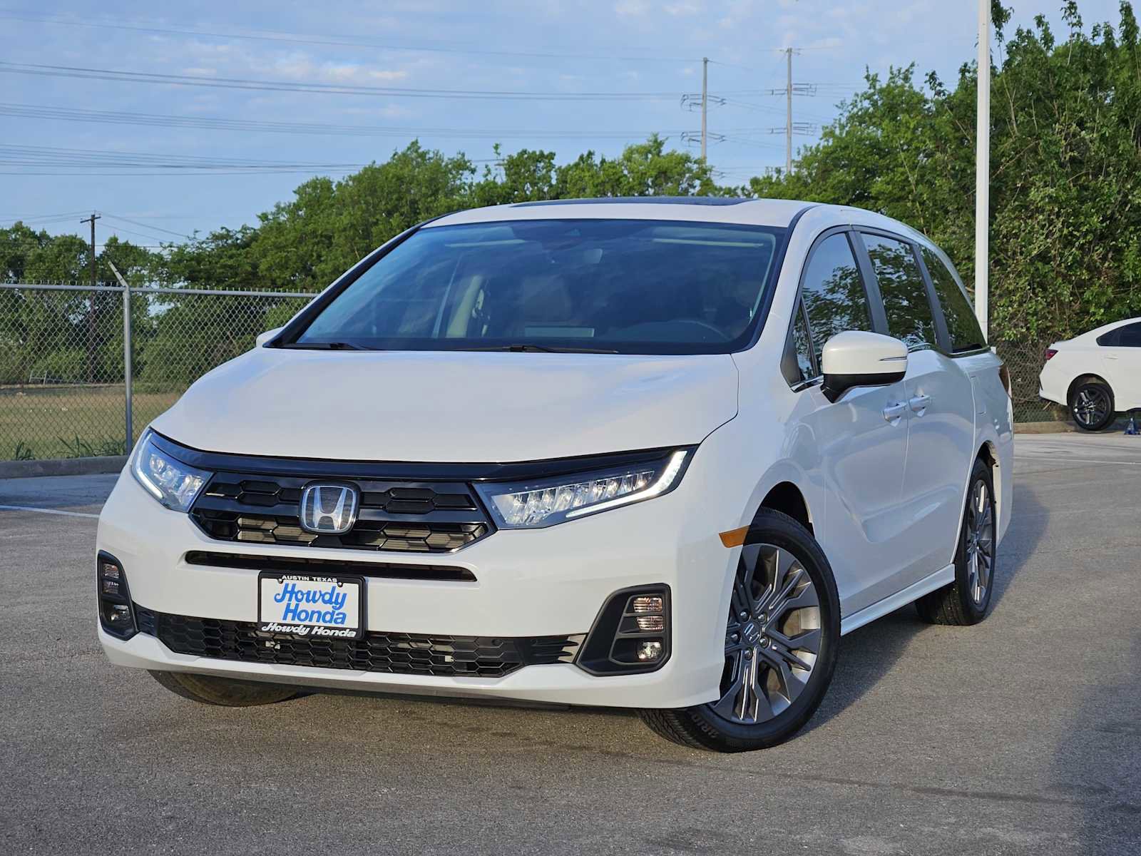 Used 2026 Honda Odyssey Touring image 1