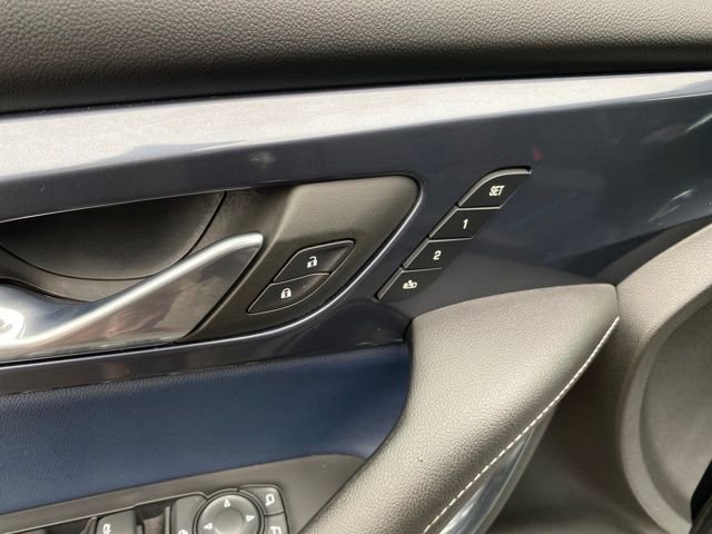 Certified 2023 Chevrolet Blazer RS w/ Driver Confidence II Package image 19