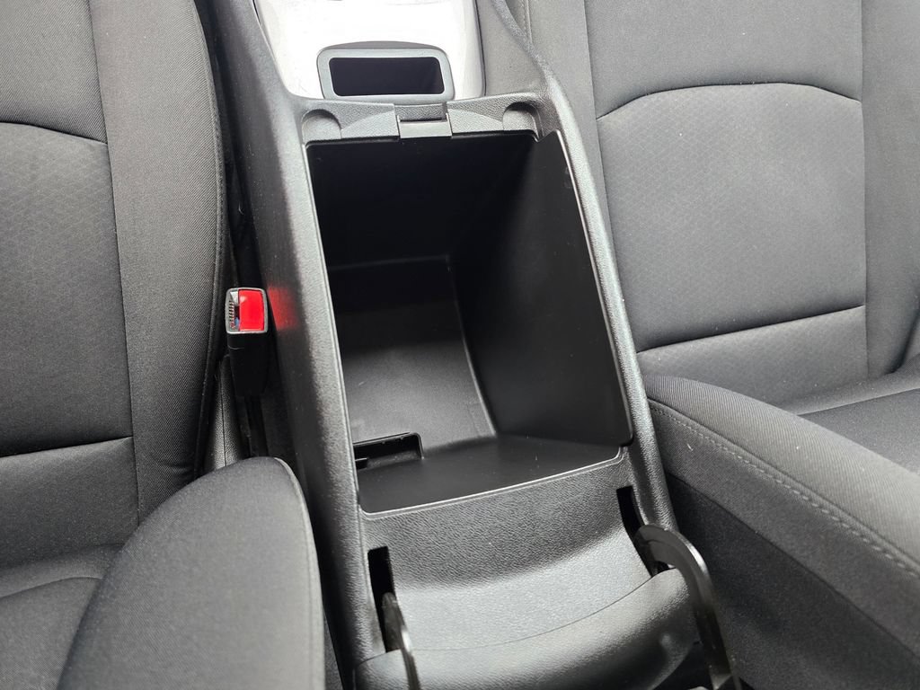 Used 2021 Chevrolet Malibu LT FWD image 26