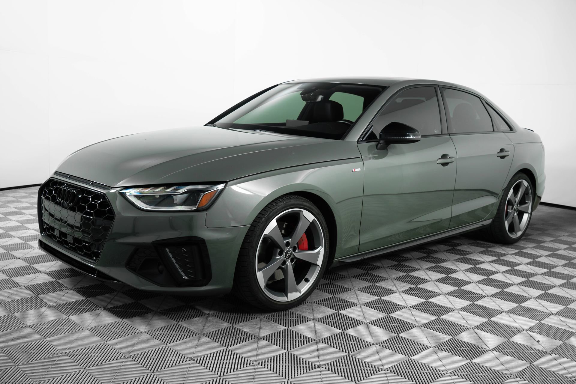 Certified 2023 Audi A4 2.0T Premium Plus image 3