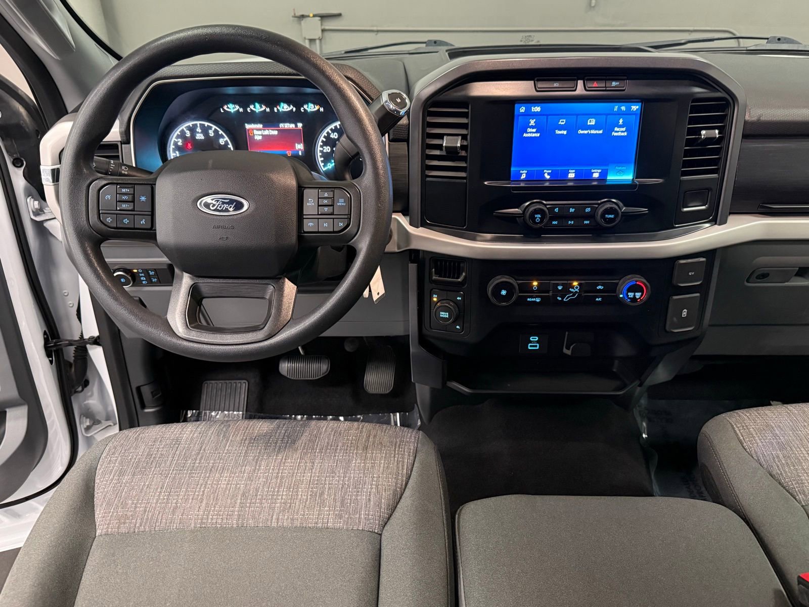 Used 2023 Ford F150 XLT AWD/4WD image 37