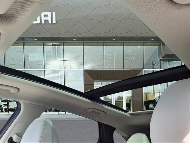 New 2026 Hyundai Tucson Limited image 18