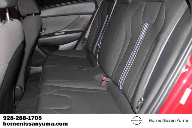 Used 2023 Hyundai Elantra SEL w/ Convenience Package FWD image 5