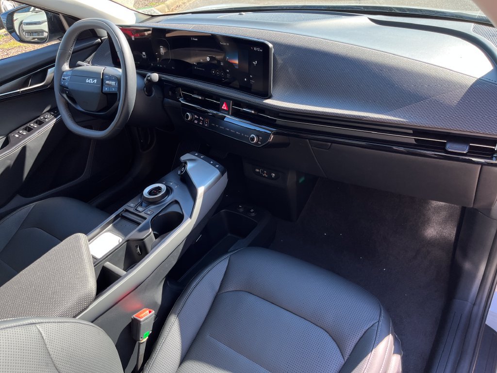 New 2026 Kia EV6 Wind RWD image 13