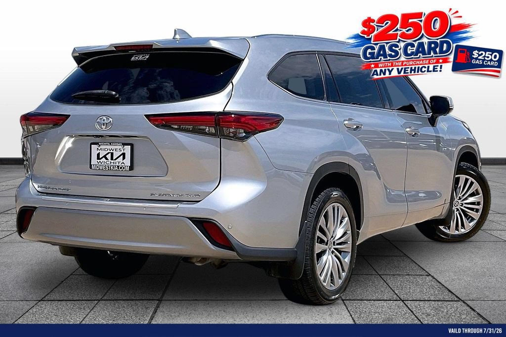 Used 2023 Toyota Highlander Platinum AWD/4WD image 13