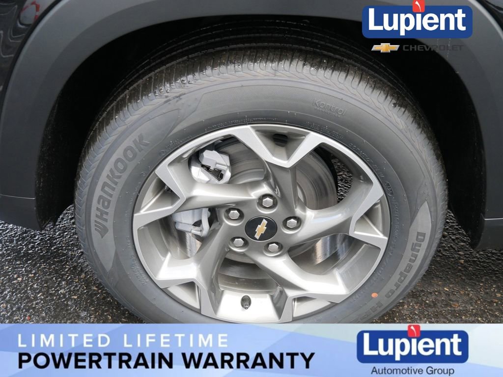 New 2026 Chevrolet Trax LT w/ Driver Confidence Package image 12