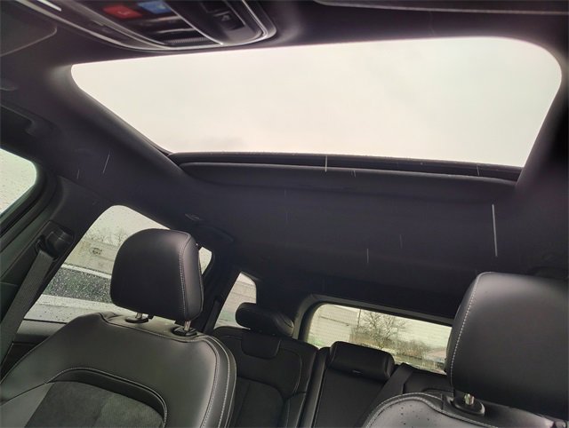 New 2026 Jeep Grand Cherokee Laredo image 5