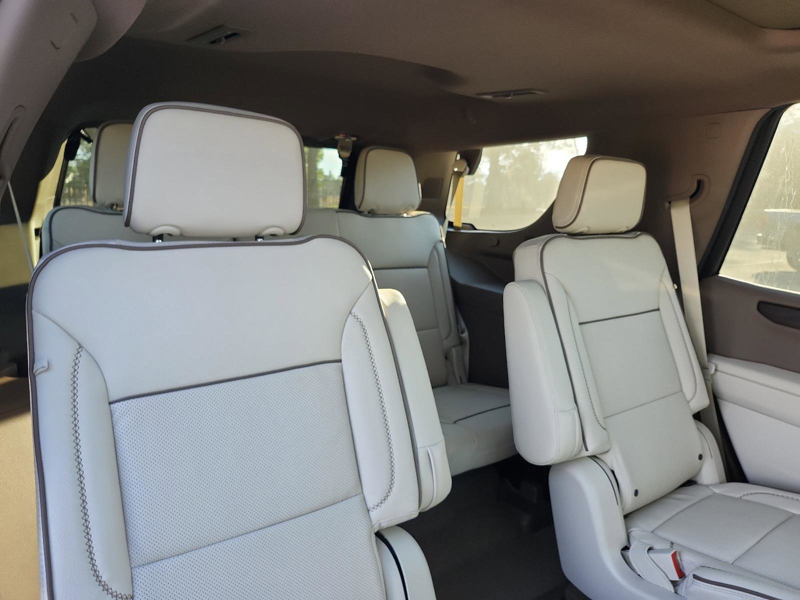 New 2026 GMC Yukon Denali w/ Sun & Power Step Package image 8