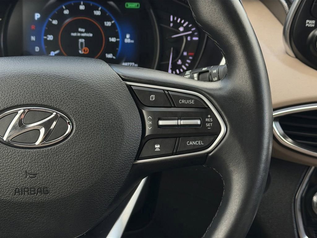 Used 2020 Hyundai Santa Fe SEL image 17