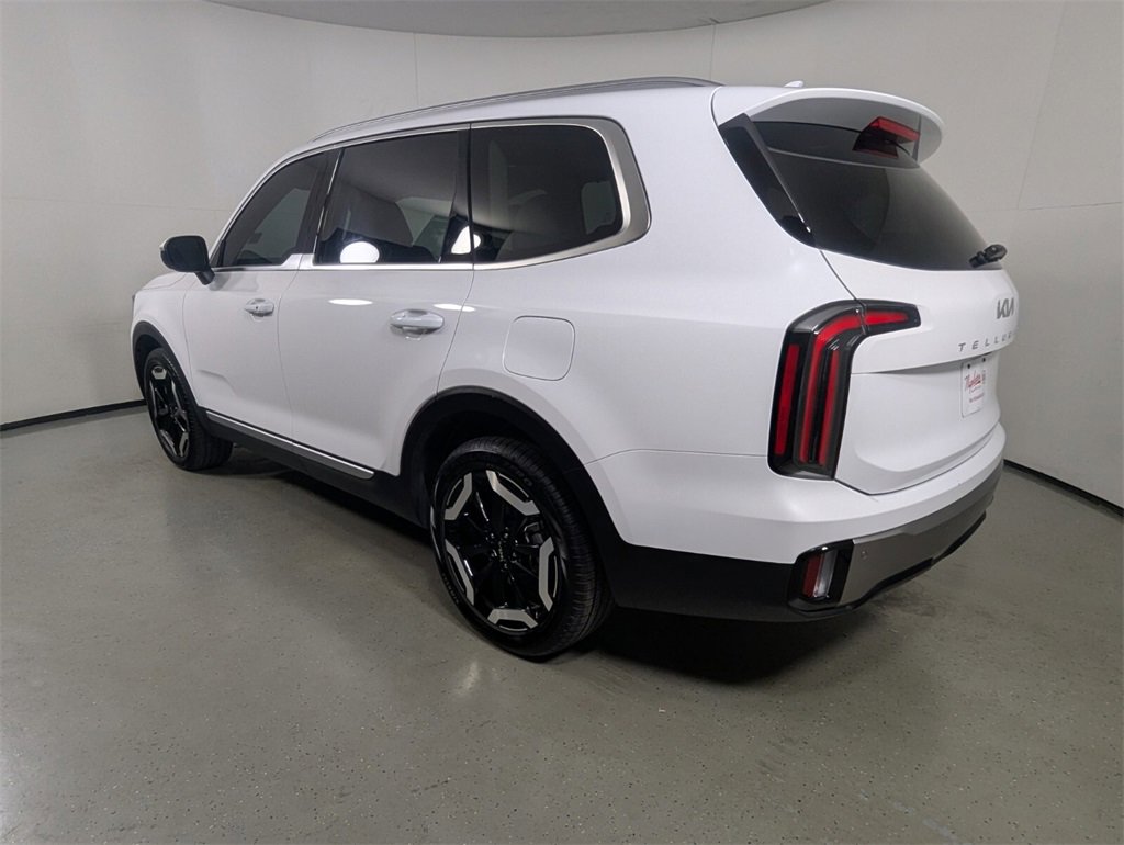 Used 2025 Kia Telluride EX image 5