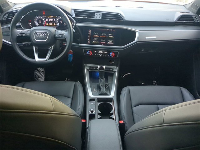 Used 2022 Audi Q3 2.0T Premium Plus w/ Premium Plus Package image 13