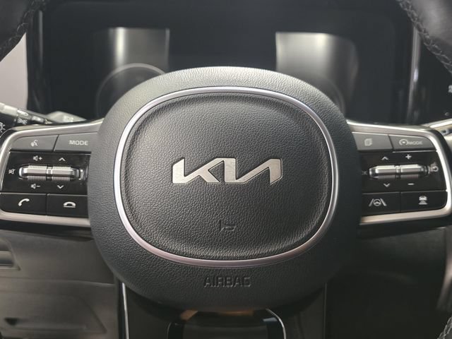 Used 2023 Kia Sorento EX FWD image 11