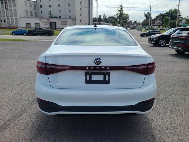 Used 2025 Volkswagen Jetta Sport FWD image 9
