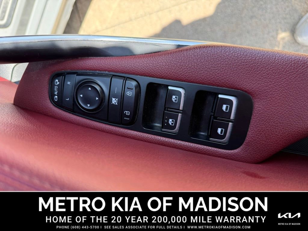 Used 2022 Kia Stinger GT-Line w/ Sun & Sound Package AWD/4WD image 18