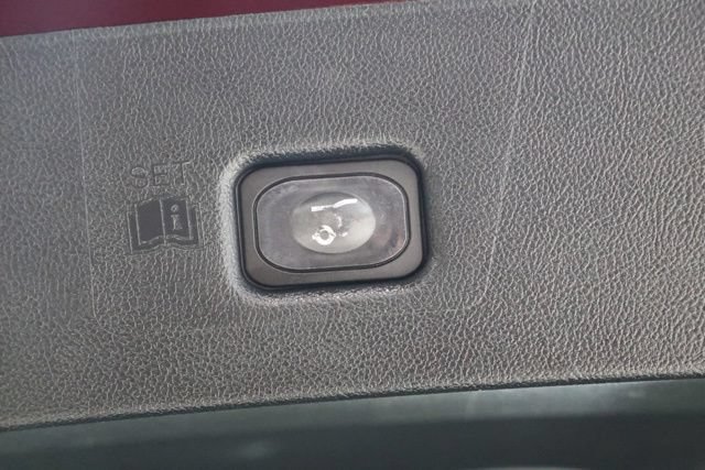 Used 2019 Lincoln Nautilus Select AWD/4WD image 38