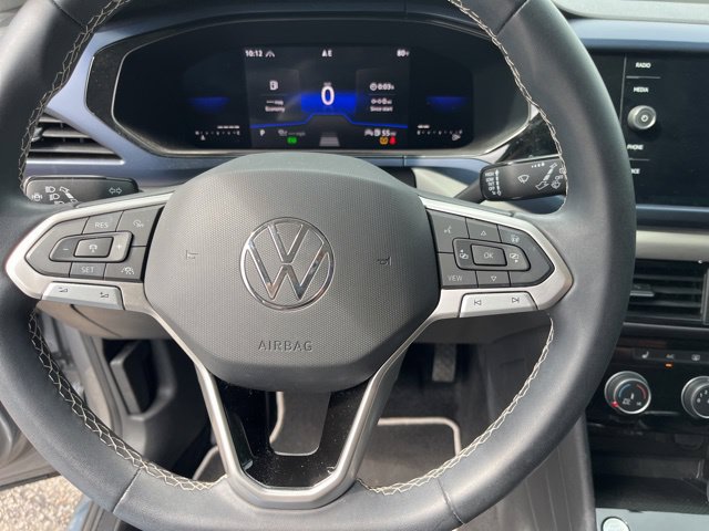 Used 2023 Volkswagen Taos SE w/ Panoramic Sunroof Package AWD/4WD image 19