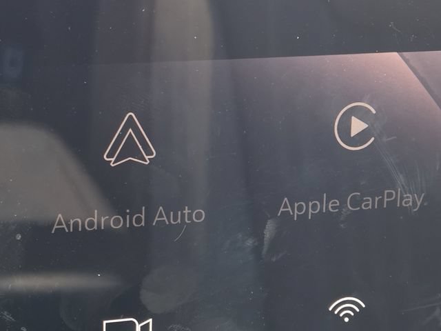 Used 2024 Buick Encore GX Avenir w/ Avenir Technology Package AWD/4WD image 6