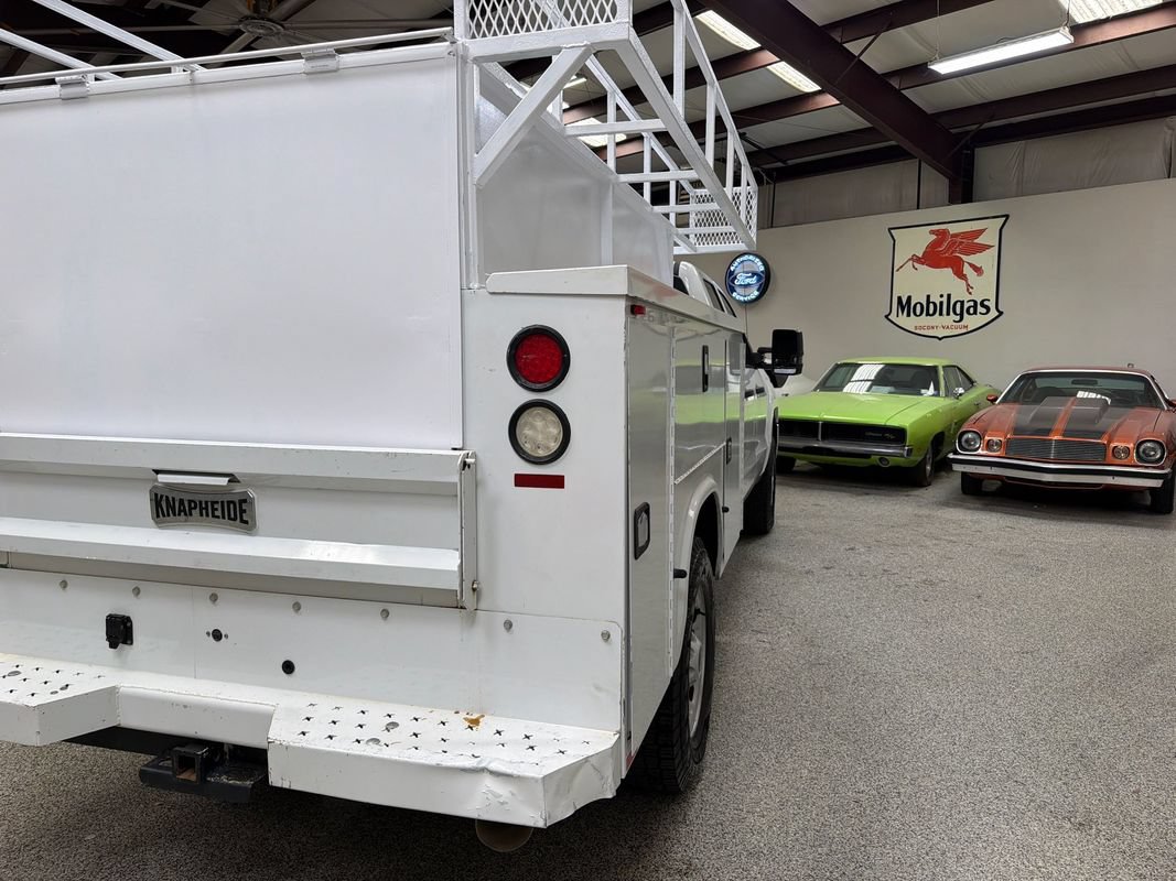 Used 2016 Chevrolet Silverado 3500 W/T w/ WT Fleet Convenience Package RWD image 16
