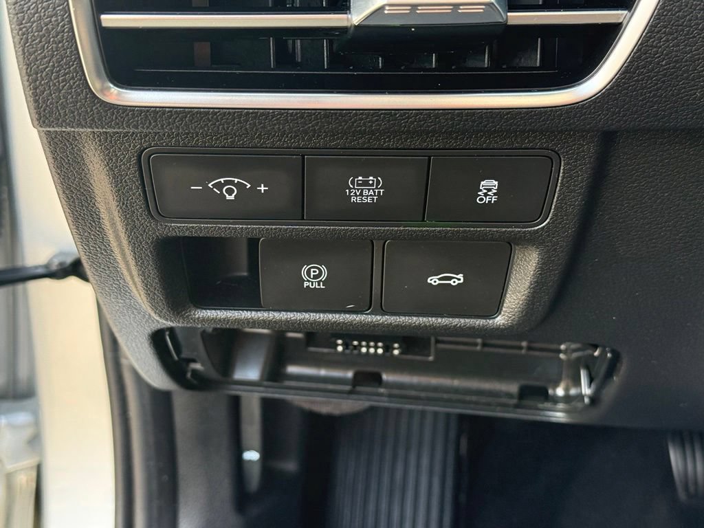 Certified 2024 Hyundai Sonata SEL FWD image 24