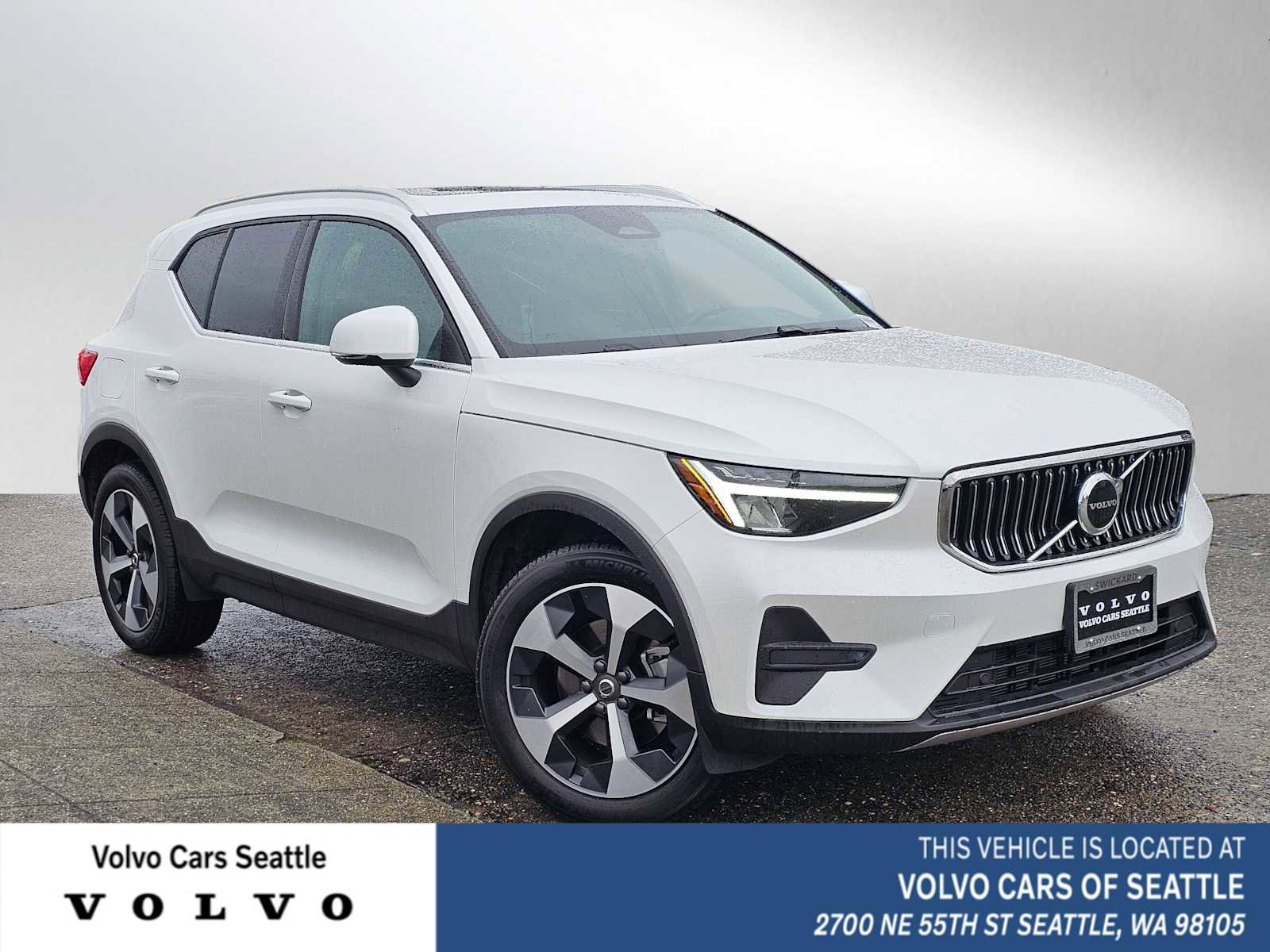 Certified 2025 Volvo XC40 B5 Core w/ Protection Package Premier