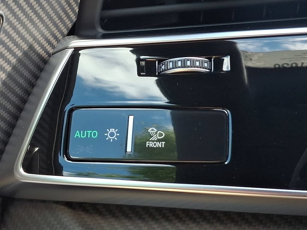 Certified 2026 Audi RS Q8 performance AWD/4WD image 26