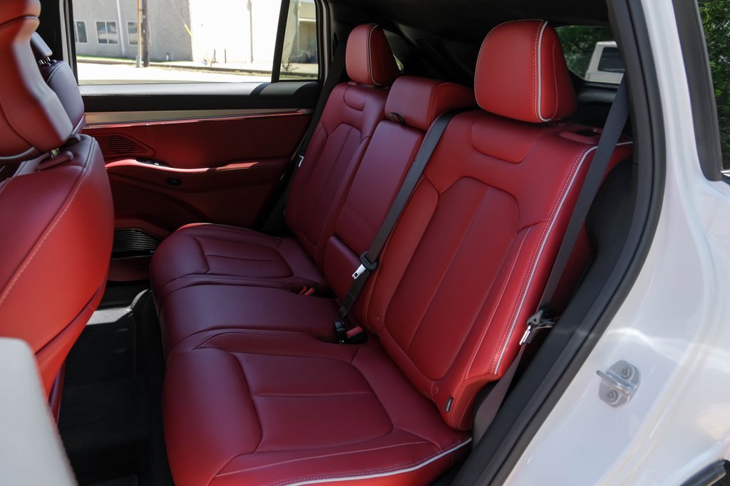 Used 2024 Jeep Wagoneer Launch Edition image 39