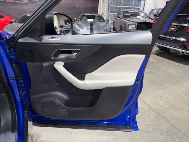 Used 2020 Jaguar F-PACE R-Sport image 60