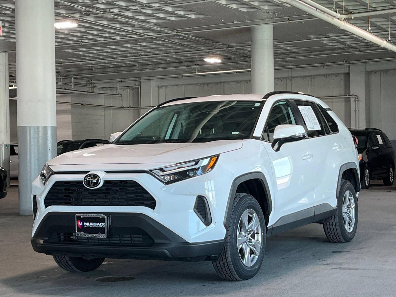 Used 2025 Toyota RAV4 XLE AWD/4WD image 4