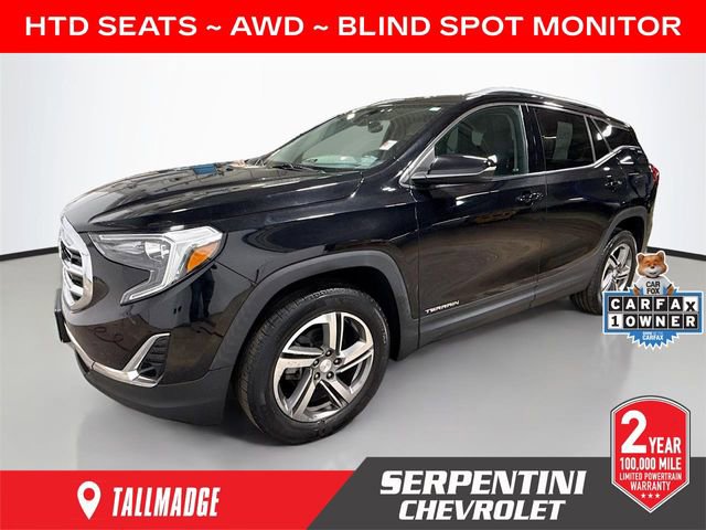 Used 2021 GMC Terrain SLT image 1