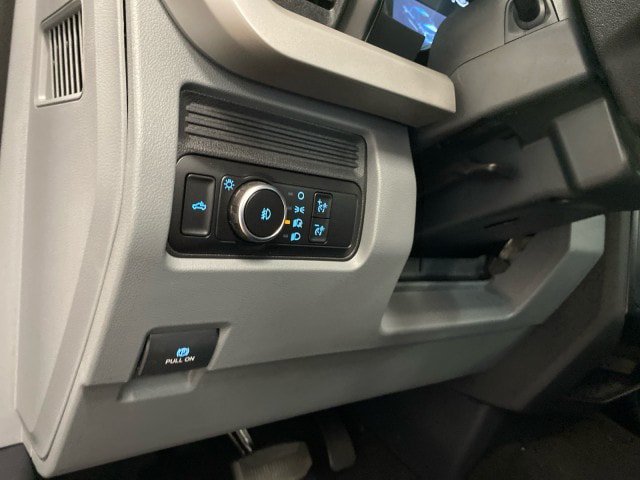 New 2026 Ford F250 XL w/ STX Appearance Package AWD/4WD image 10