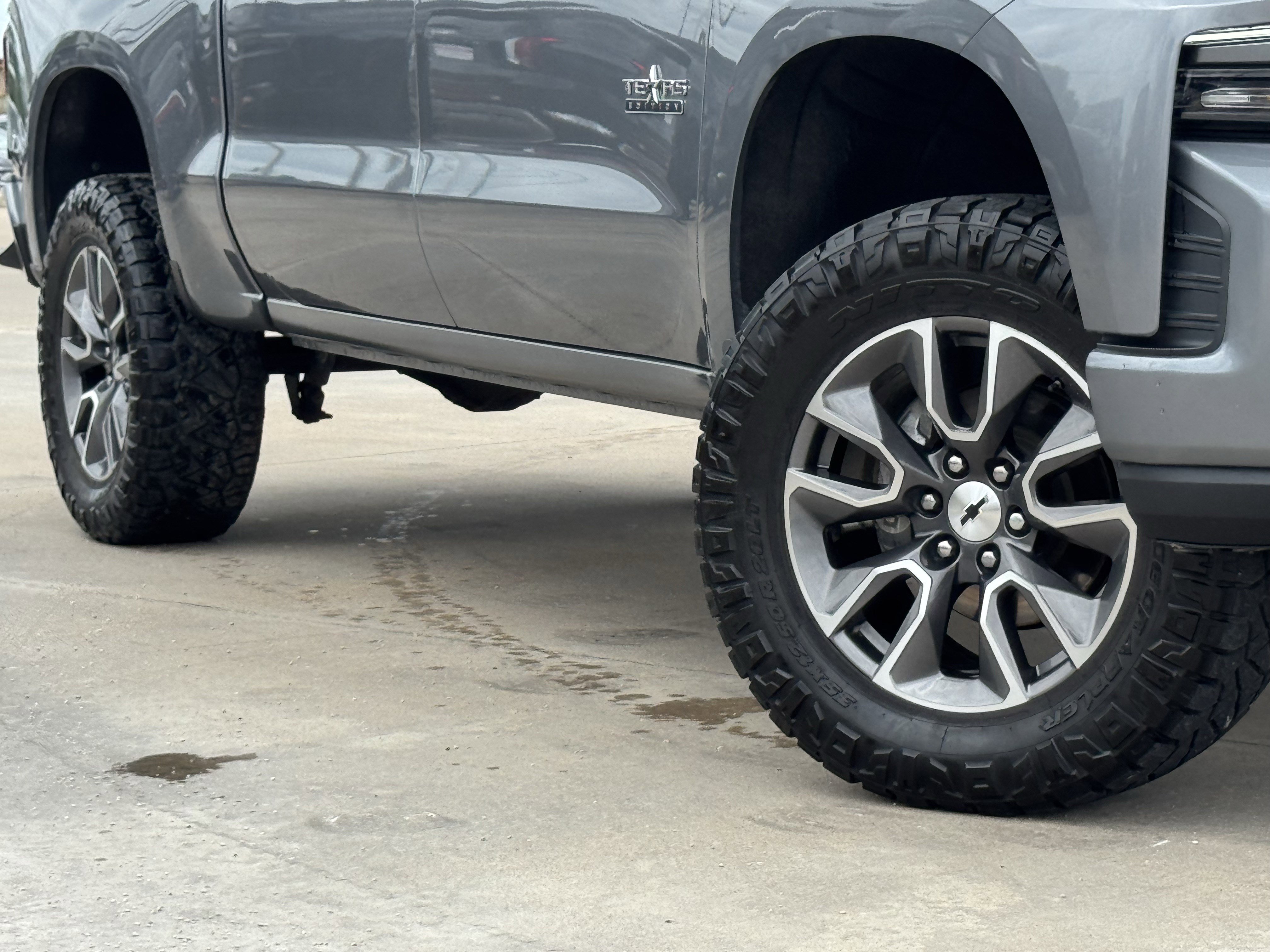 Used 2021 Chevrolet Silverado 1500 RST w/ Z71 Off-Road Package AWD/4WD image 12